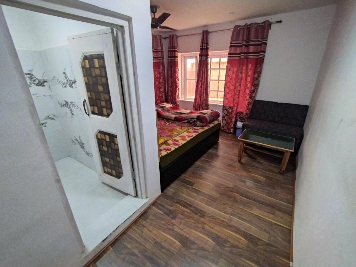 The Gulmarg Gateway Resort Srīnagar Exterior foto